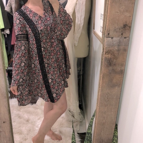 Knox Rose boho dress size xsmall with bell sleeves - Picture 2 of 7